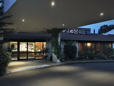 All Seasons Motel Armidale - Accommodation Mount Tamborine 0