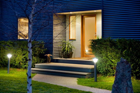 Alofi - Accommodation Mount Tamborine 0