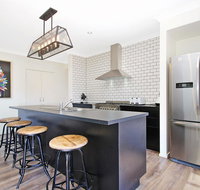 Alpine Knights Stylish Luxury - Accommodation Mount Tamborine