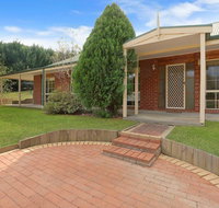 Alpine Mist - Spacious 5 bedroom home - Accommodation Mount Tamborine