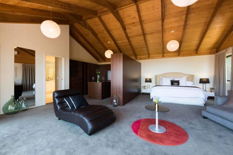 Altitude 261 - Accommodation Mount Tamborine 2