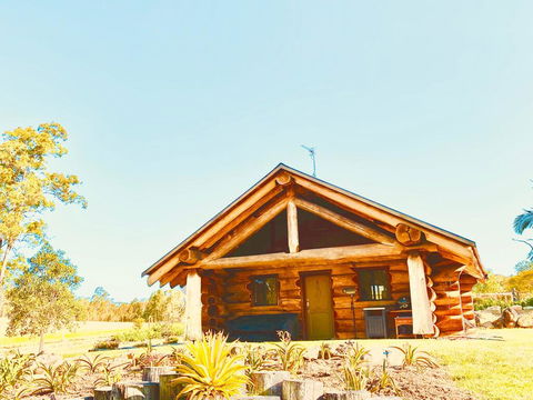 Amarina Farm Stay And Gardens - Accommodation Mount Tamborine 1