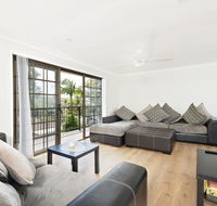 Amaroo Retreat  Fingal Bay - Accommodation Mount Tamborine