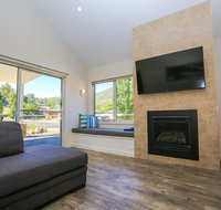 Amber Mist Villa One - Accommodation Mount Tamborine