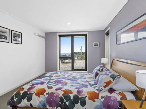 APARTMENT 10 PACIFIC APARTMENTS - FREE WIFI! - Accommodation Mount Tamborine 3
