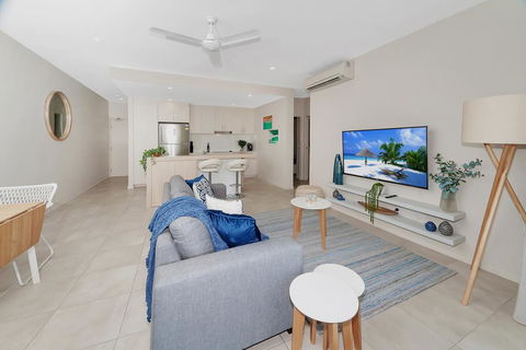 Apartment Close To The City Life On Lake 3 - Accommodation Mount Tamborine 0