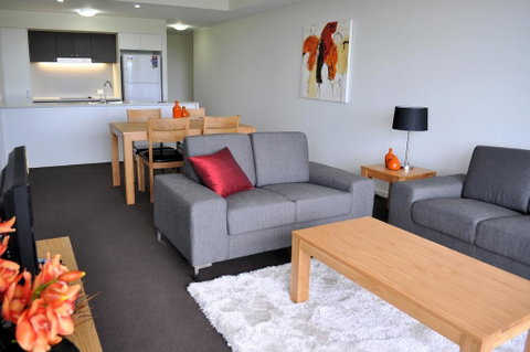 Apartments G60 Gladstone - Accommodation Mount Tamborine 2