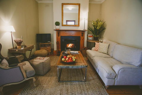 Apple Cottage, Orange NSW - Accommodation Mount Tamborine 0