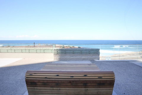 Arena On The Beach - Accommodation Mount Tamborine 3