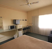 Aromet Motor Inn - Accommodation Mount Tamborine