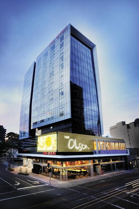 Art Series - The Olsen - Accommodation Mount Tamborine 3