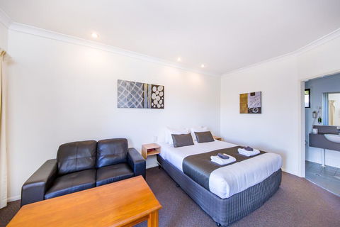 Ascot Lodge Motor Inn - Accommodation Mount Tamborine 1