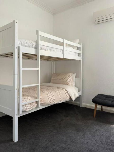 Luxury Stay In Williamstown - Accommodation Mount Tamborine 1