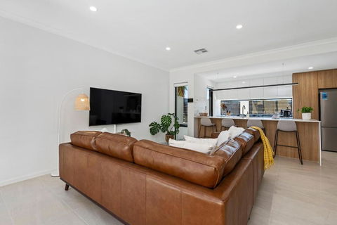 Luxury Urban Retreat - Accommodation Mount Tamborine 1