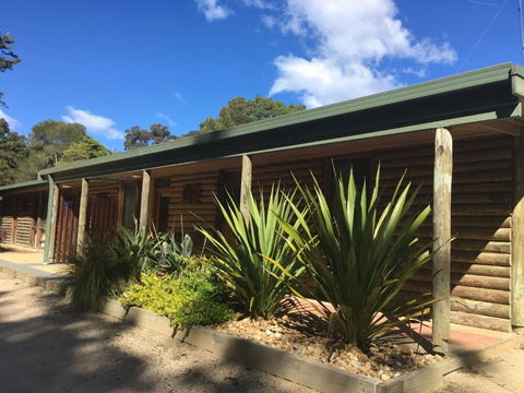Mallacoota Log Cabins - Accommodation Mount Tamborine 0