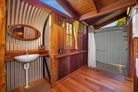 MANGO LODGE River Heads - Accommodation Mount Tamborine 3