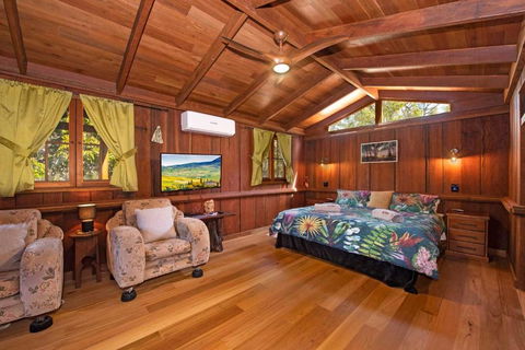 MANGO LODGE River Heads - Accommodation Mount Tamborine 1