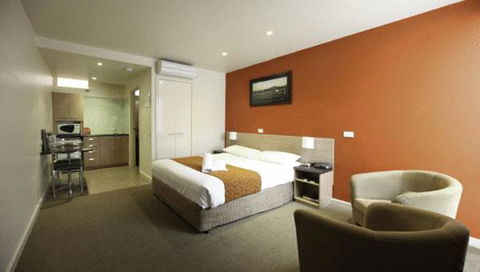 Mansfield Motel - Accommodation Mount Tamborine 0
