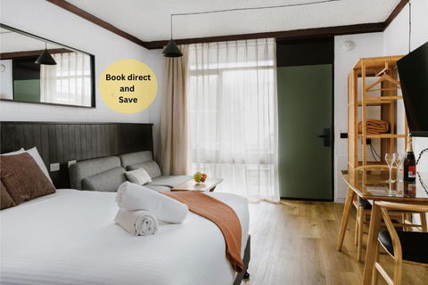 M Hotel - Accommodation Mount Tamborine 0