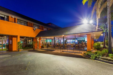 Markets Hotel - Accommodation Mount Tamborine 3