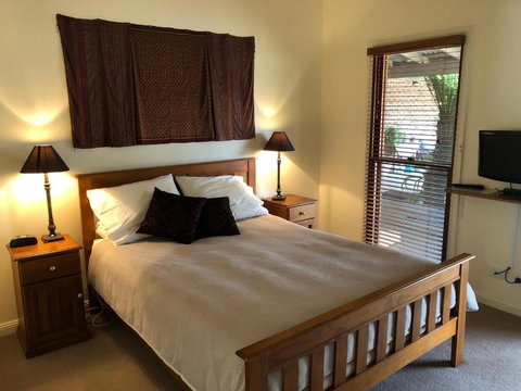 Meriba B And B - Accommodation Mount Tamborine 1