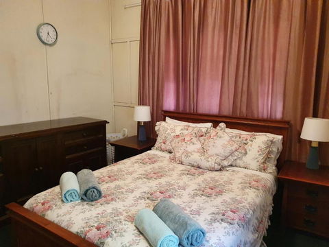 Meyenburg House - Accommodation Mount Tamborine 0