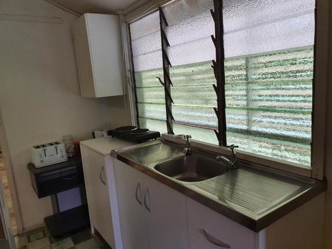 Meyenburg Unit 1 - Accommodation Mount Tamborine 3