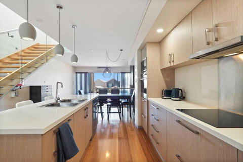 Milieu At Seine - Accommodation Mount Tamborine 3