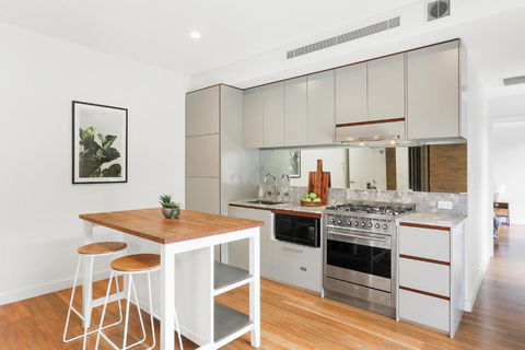Modern Alexandria Apartments L 1 Bedroom - Accommodation Mount Tamborine 2