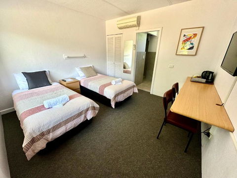 Mount Beauty Motor Inn - Accommodation Mount Tamborine 3
