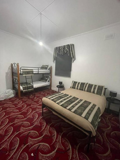 National Smokehouse Hotel Coleraine - Accommodation Mount Tamborine 1