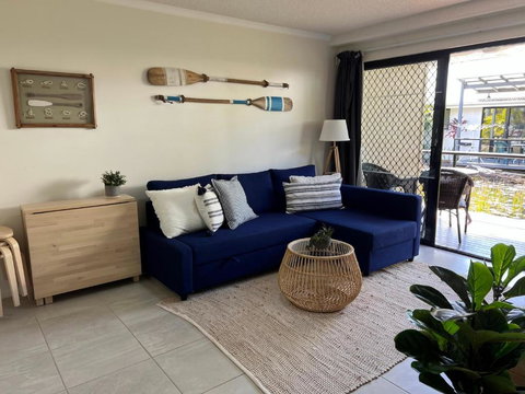 Nautical Stylish Ground Level 1 Bedroom Unit - Accommodation Mount Tamborine 0