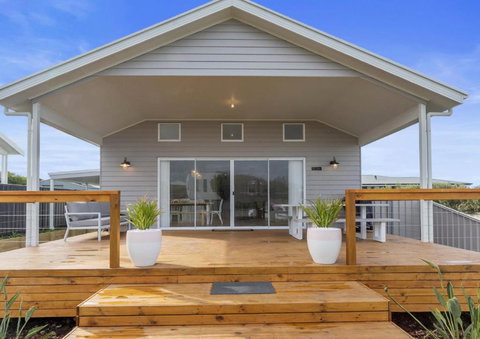 Nest 6 Battunga Ave Port Elliot - No Linen Included - Accommodation Mount Tamborine 0