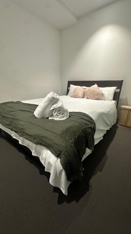 Nest Apartments Meet On Rose Lane - Accommodation Mount Tamborine 1