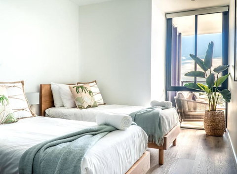 New! Coastal Elegance At Palm Beach - Accommodation Mount Tamborine 2