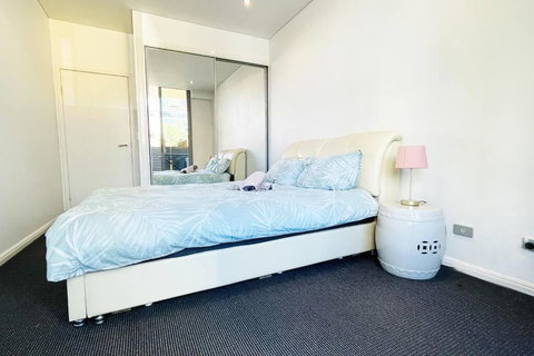 New Comfy Stylish Apt In Rhodes Next To Train N Shopping Center - Accommodation Mount Tamborine 3