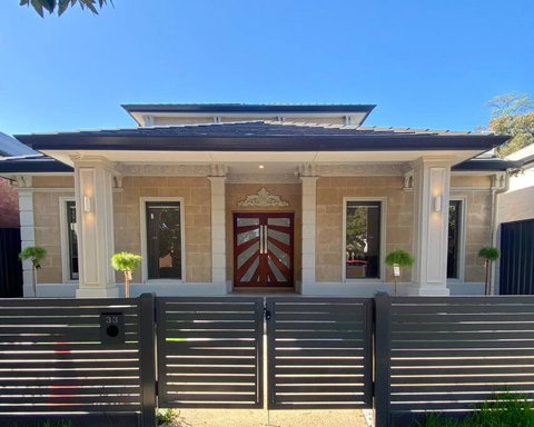 New Spacious Luxury 5 Bedroom Mansion In Unley - Accommodation Mount Tamborine 1