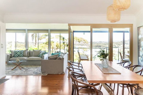 Newly Renovated 4 Bedroom Home In Newport With Pittwater Views - Accommodation Mount Tamborine 2