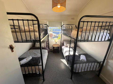 Mount Beauty 3BR Home - Accommodation Mount Tamborine 2