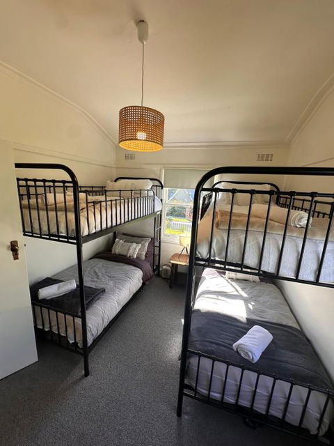 Mount Beauty 3BR Home - Accommodation Mount Tamborine 1