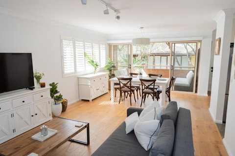 Newport Beach Pad - Perfect Location - Accommodation Mount Tamborine 0