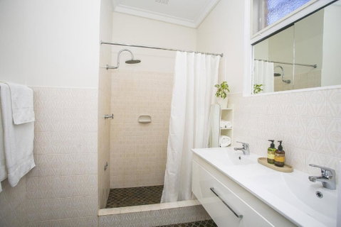 NOR214 - Northstead Coastal Charm - Accommodation Mount Tamborine 3