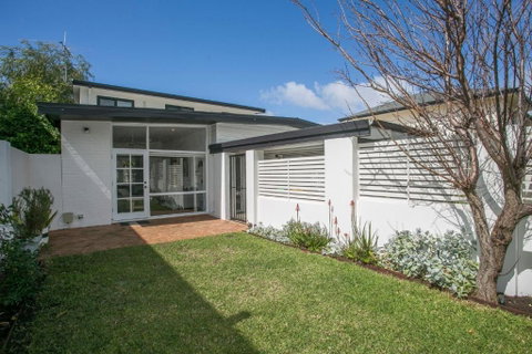 NOR214 - Northstead Coastal Charm - Accommodation Mount Tamborine 2