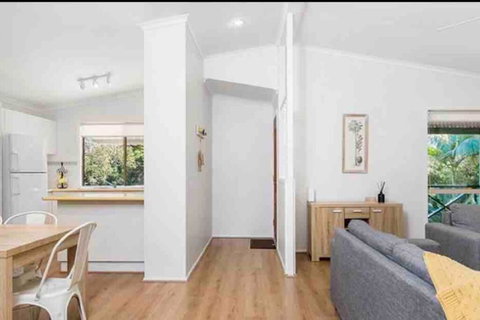 NORTH BYRON BEACH HOUSE Surf Sun Sand - Accommodation Mount Tamborine 3