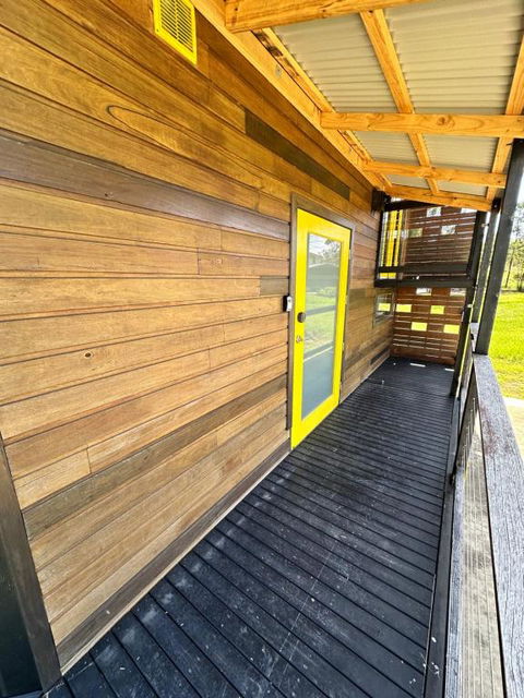 Ocean Breeze Tiny House - Ocean And Lake View - Accommodation Mount Tamborine 3