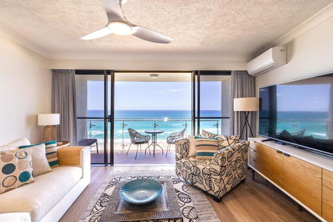 Ocean Front Escape On Palm Beach - Accommodation Mount Tamborine 0