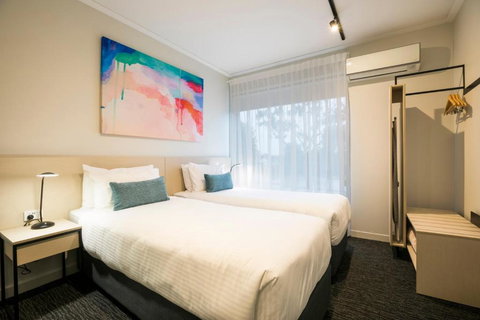 Nightcap At Playford Tavern - Accommodation Mount Tamborine 2