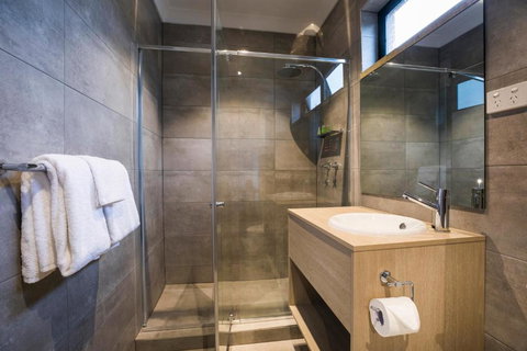 Nightcap At Playford Tavern - Accommodation Mount Tamborine 3