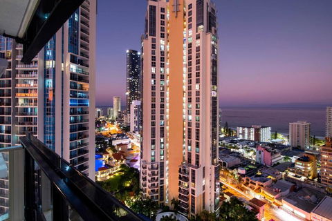 OCEAN VIEW APARTMENTS - Circle On Cavill - Self Contained & Privately Managed - Accommodation Mount Tamborine 1