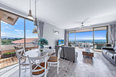 OCEAN VIEWS 16 Pool & Spa Wi-FI - Accommodation Mount Tamborine 0
